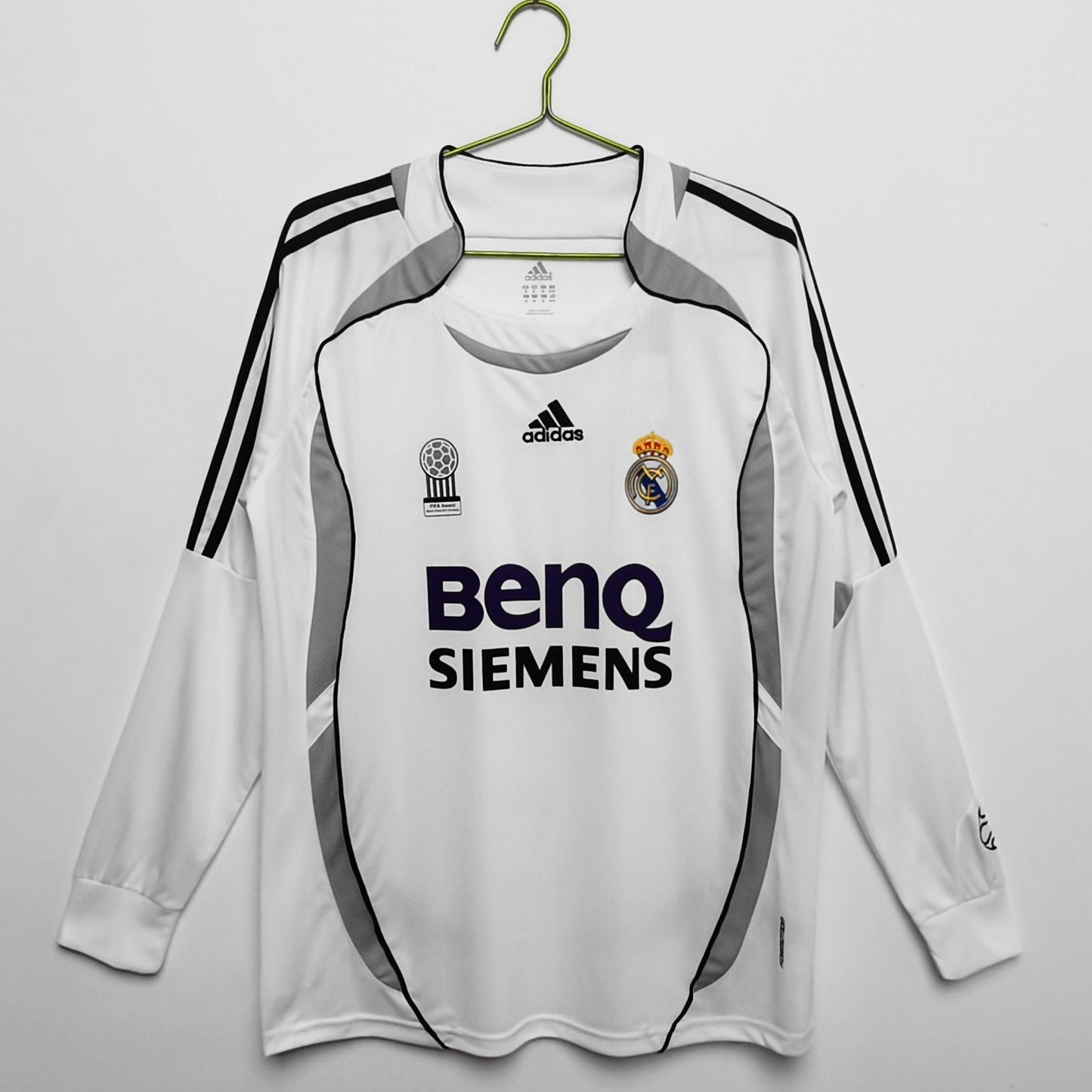 Real Madrid 2006-2007 Retro Long Sleeve Home Kit