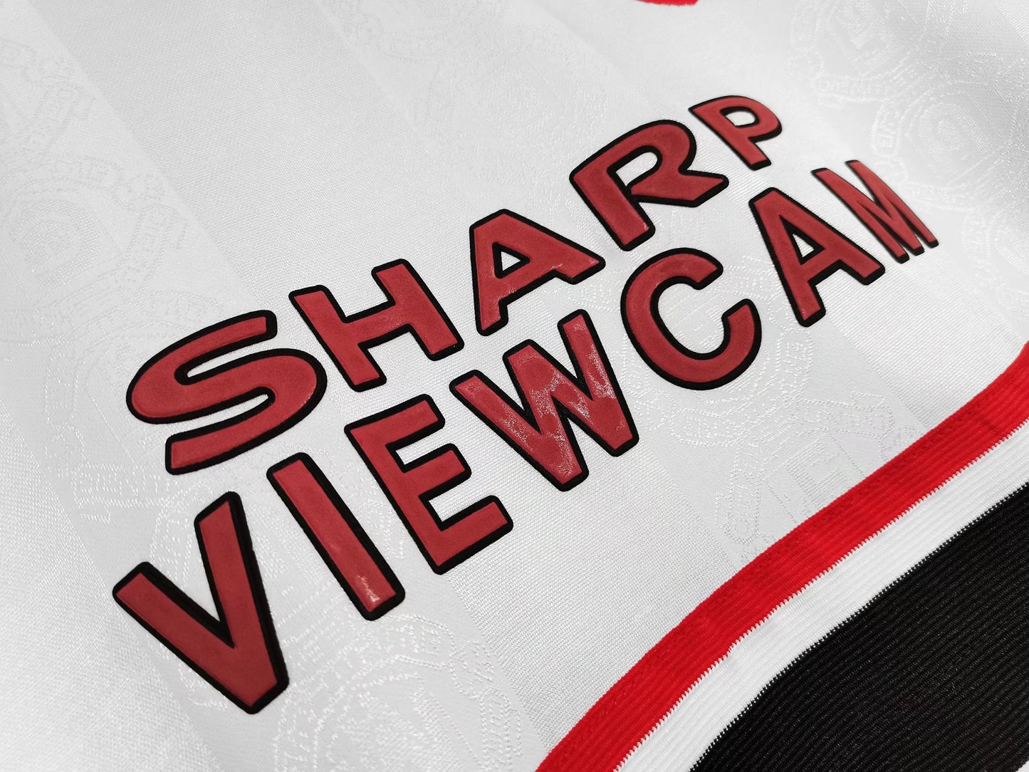 Manchester United 1997–1998 Retro Long Sleeve Away Kit