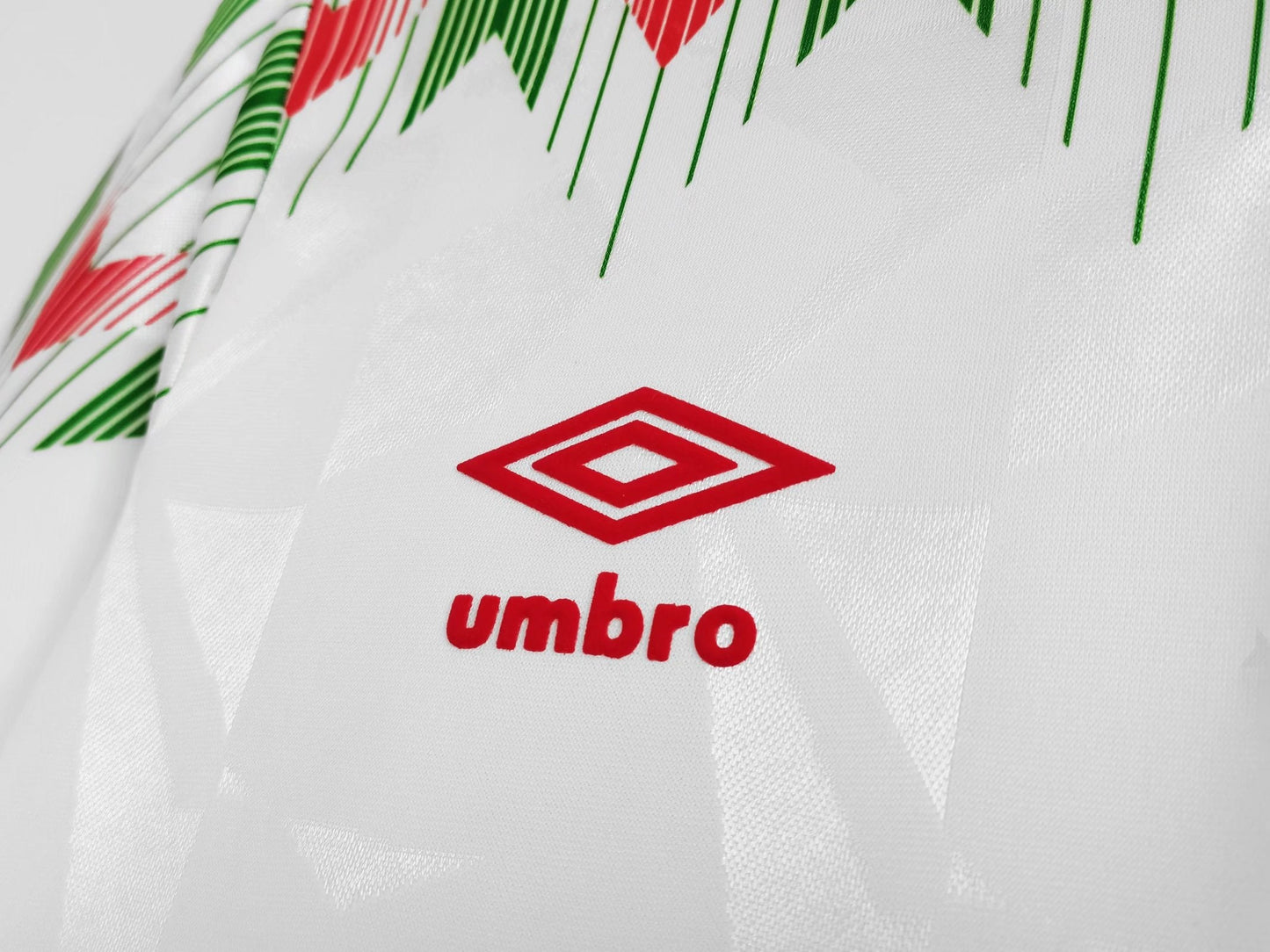 Wales 1990-1992 Away Jersey
