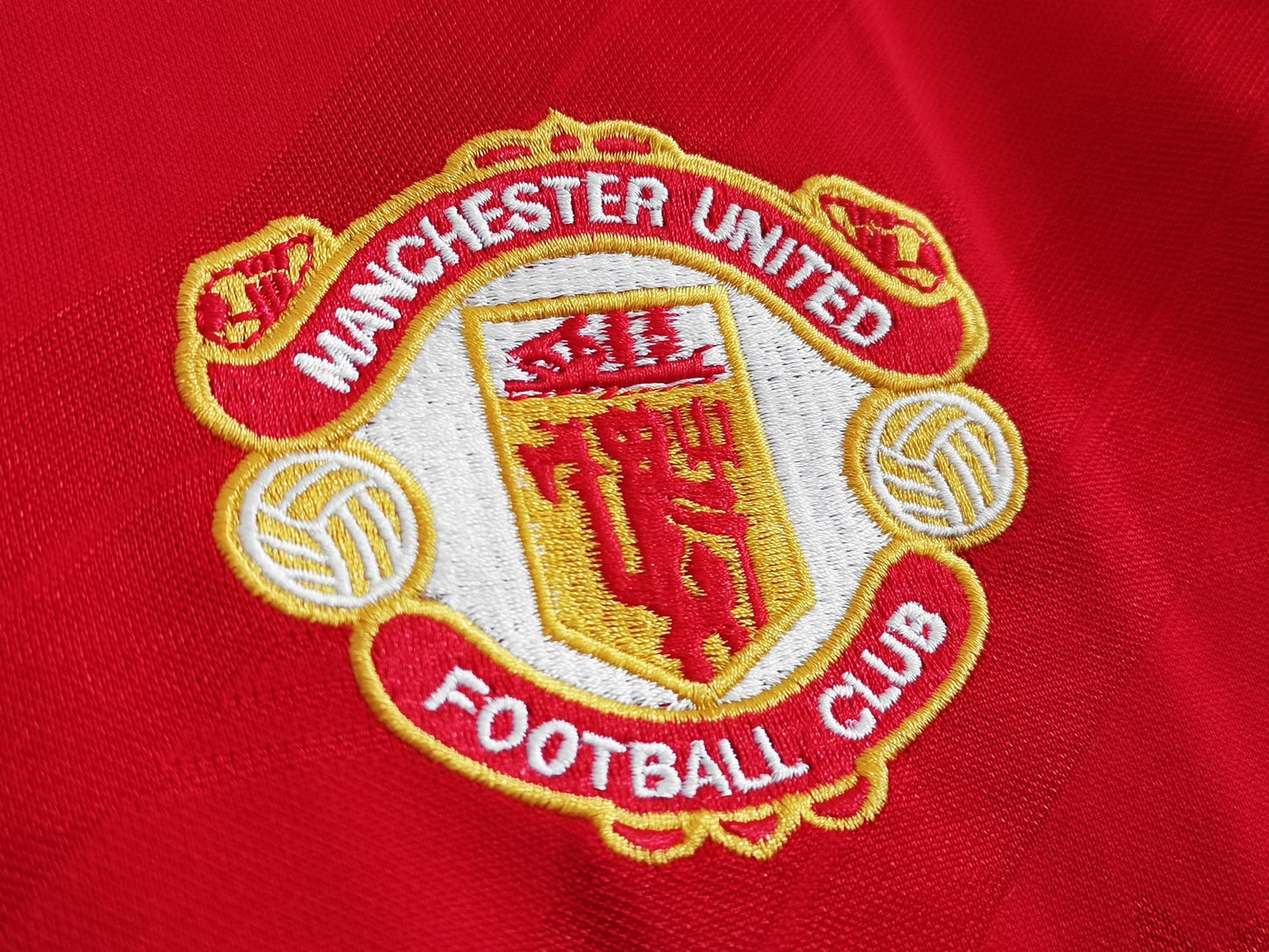 Manchester United 1986-1987 Retro Long Sleeve Home Kit