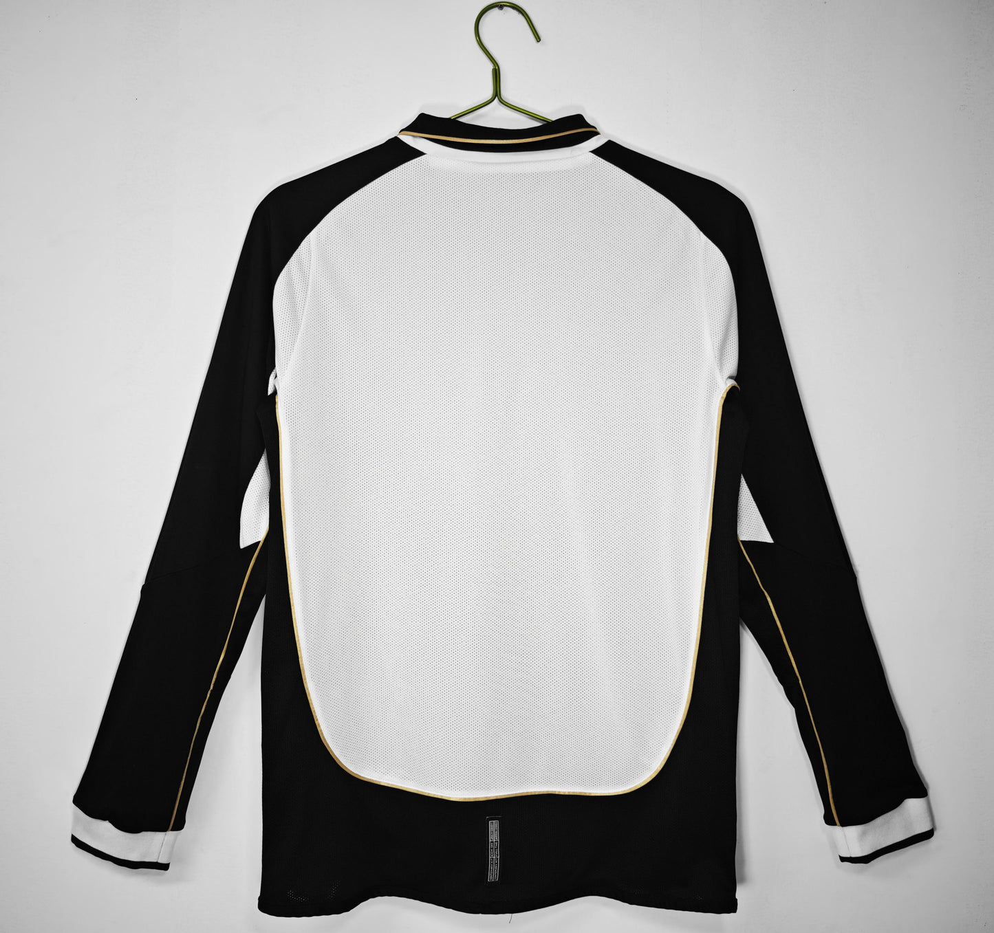 Manchester United 2001-2002 Retro Long Sleeve Third Kit