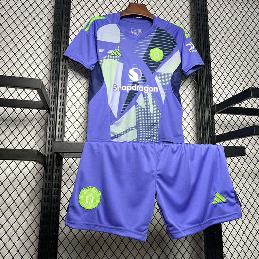 24/25 Manchester United Goalkeeper Home Kids Size