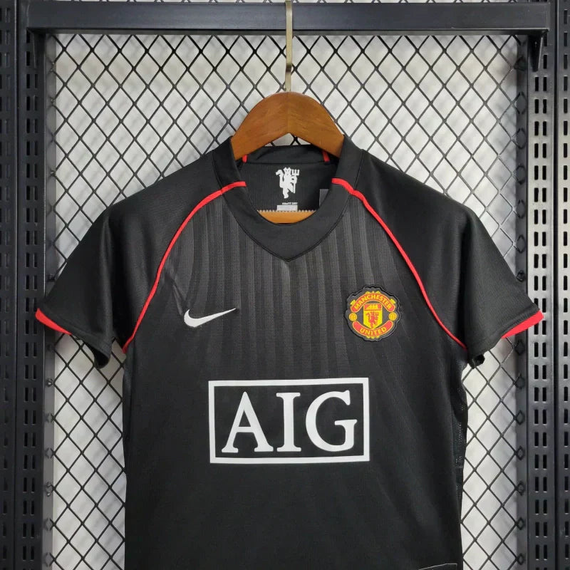 Manchester United 07/08 Black Kids Size