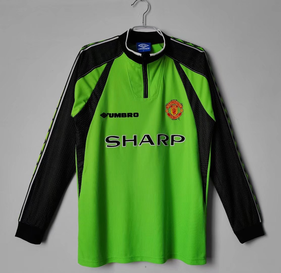 Manchester United 1998–1999 Retro Long Sleeve Goalkeeper Kit