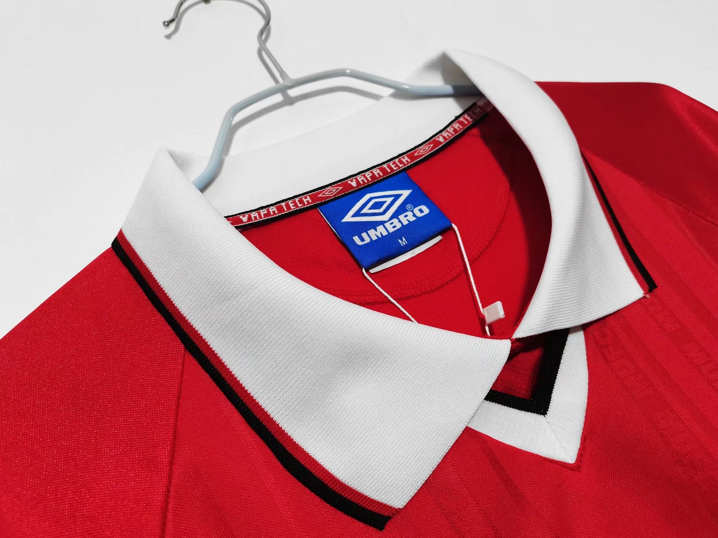 Manchester United 1999 Retro Long Sleeve Champions League Kit