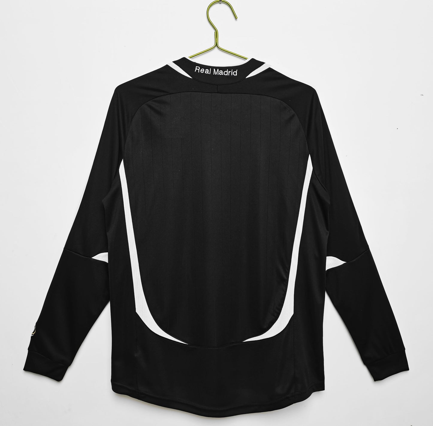 Real Madrid 2006-2007 Retro Long Sleeve Away Kit