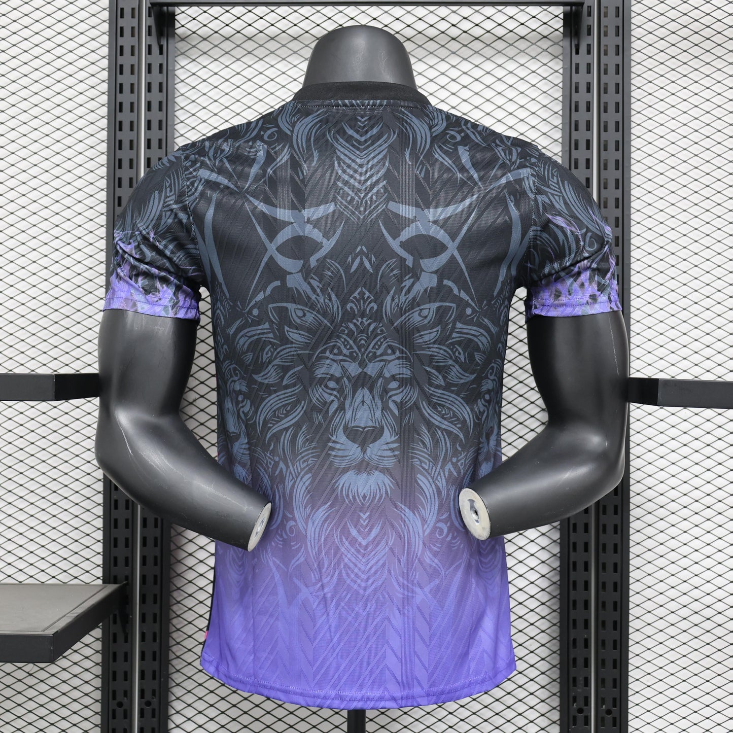 Manchester United "Midnight Roar" Special Jersey