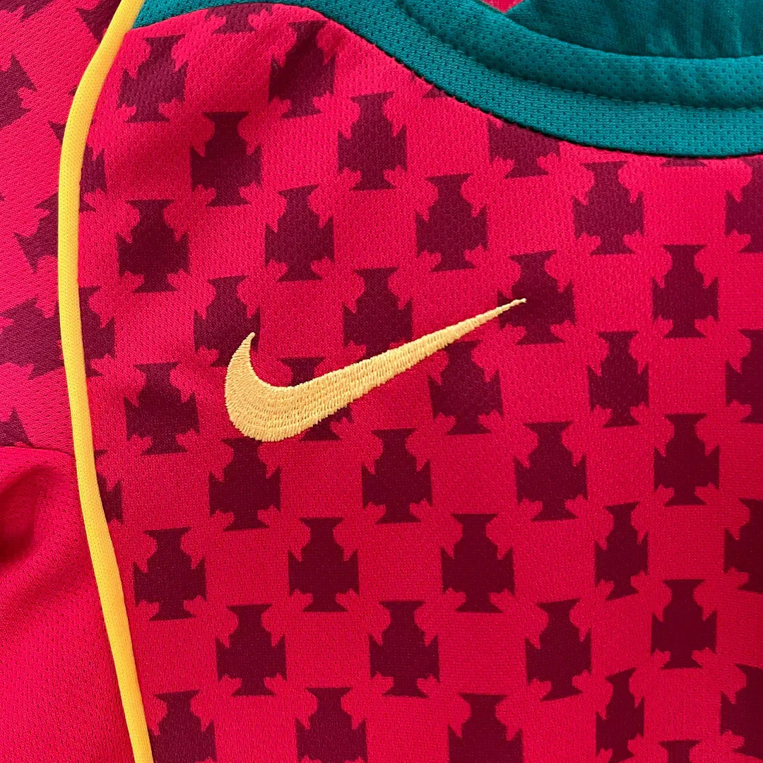 2004 Retro Portugal Home Kids Size