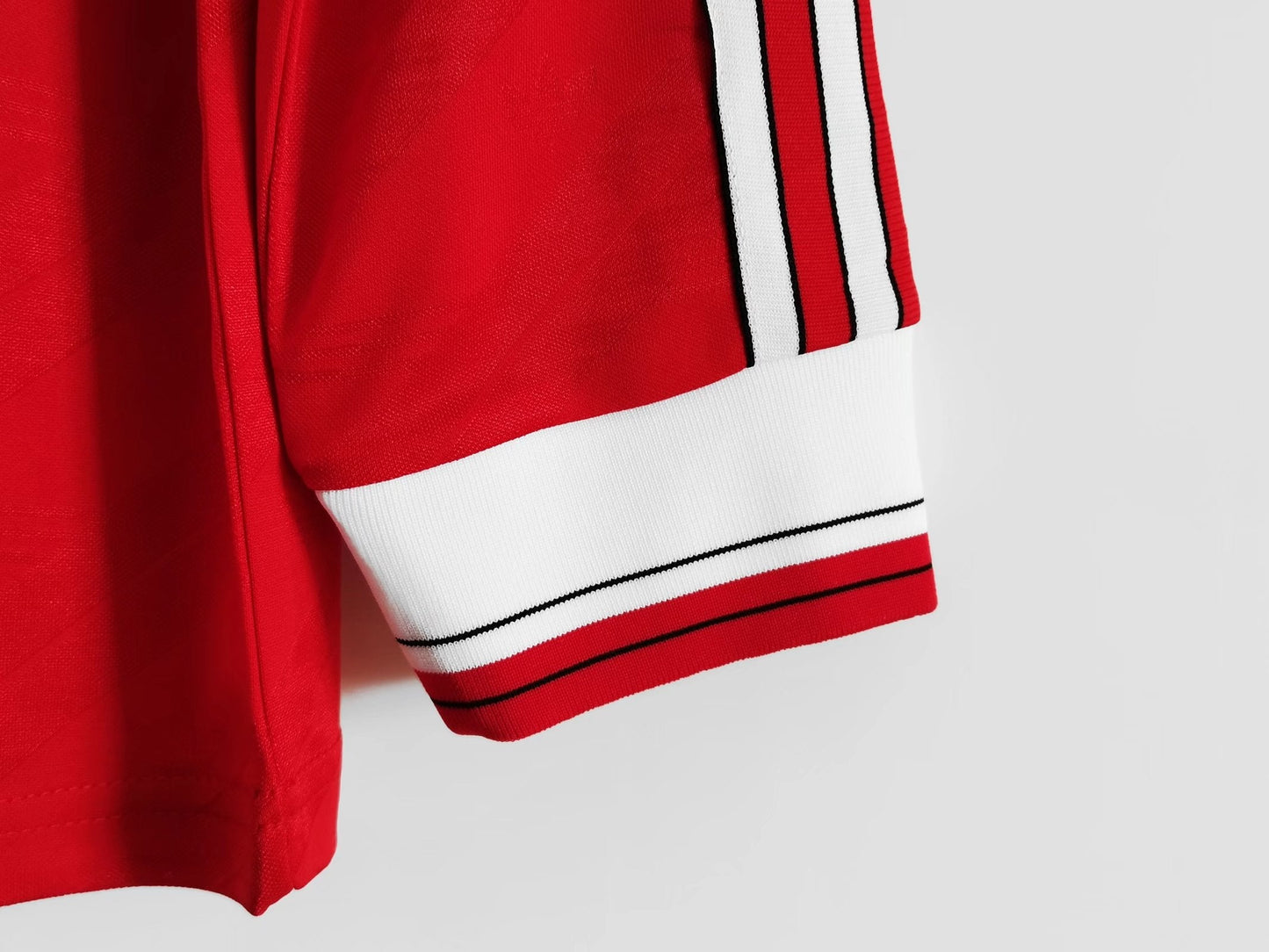 Manchester United 1986-1987 Retro Long Sleeve Home Kit
