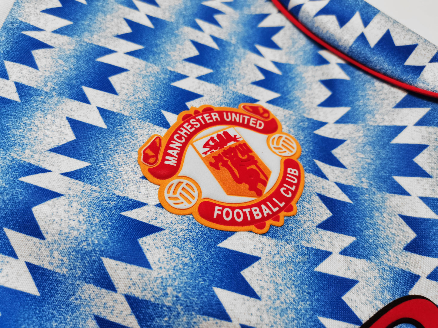 Manchester United 1990-1992 Retro Long Sleeve Away Kit