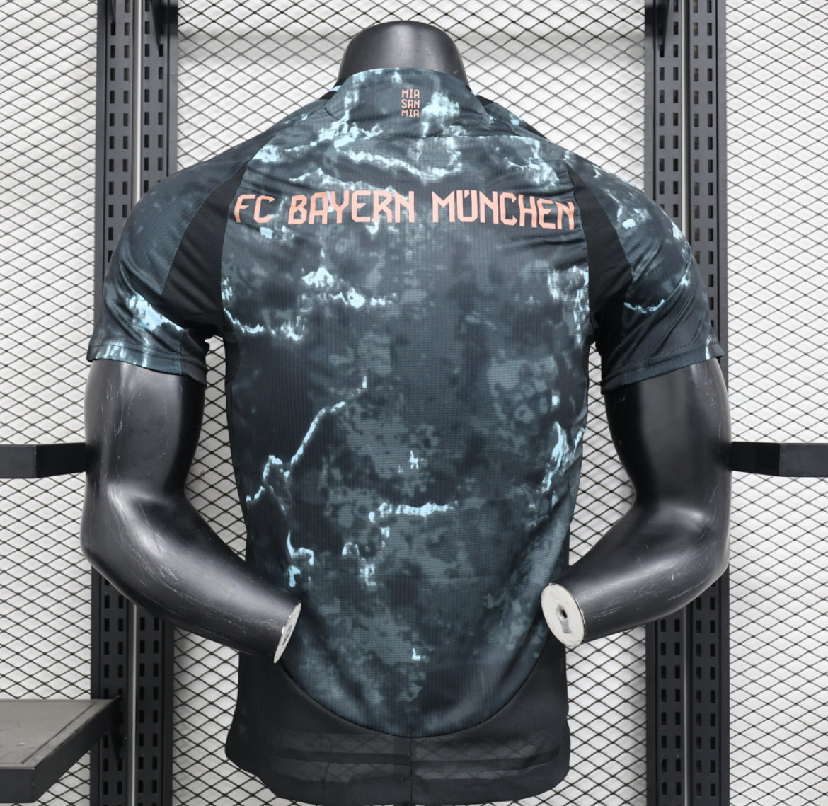 Bayern Munich 2024-2025 Away Jersey