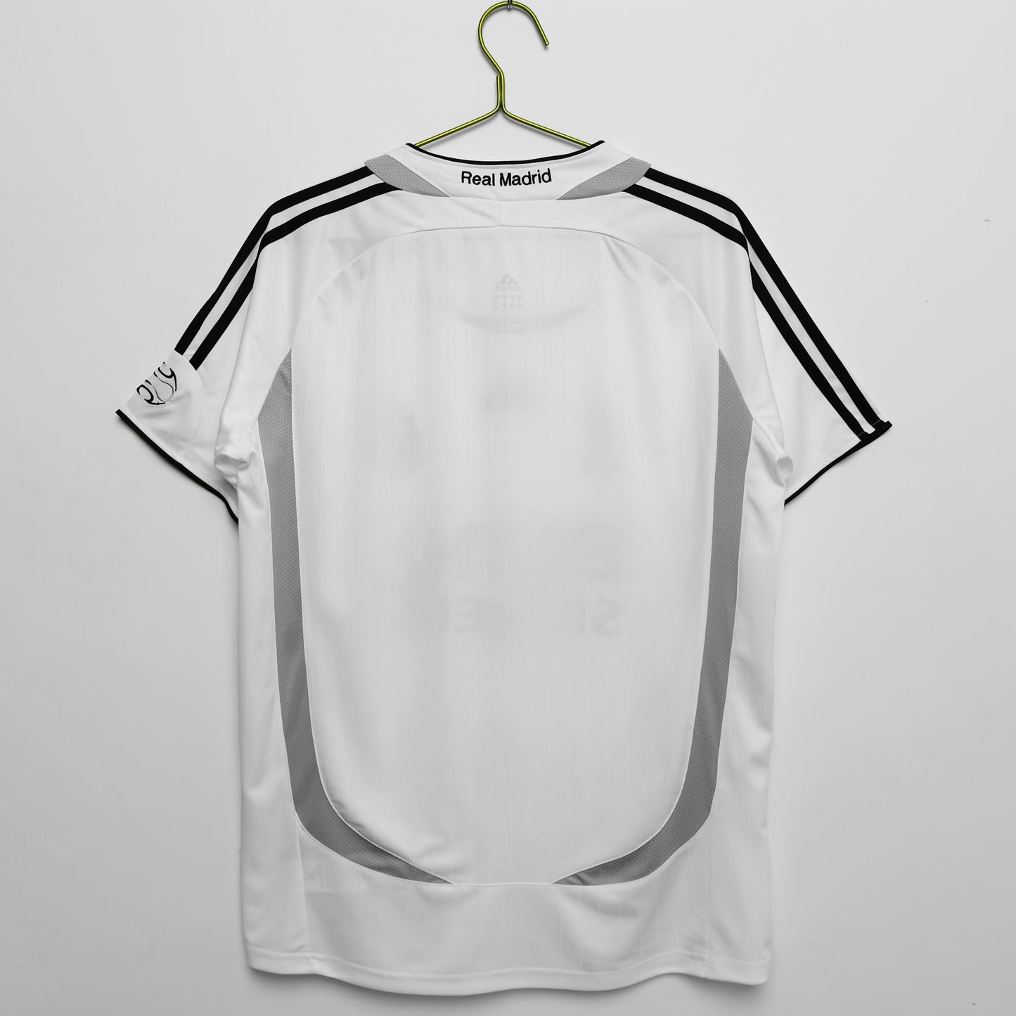 Real Madrid 2006-2007 Home Jersey
