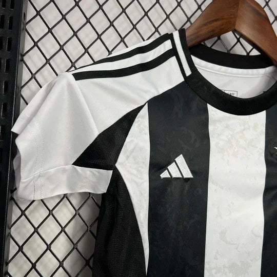 24/25 Juventus Home Kit Kids Size