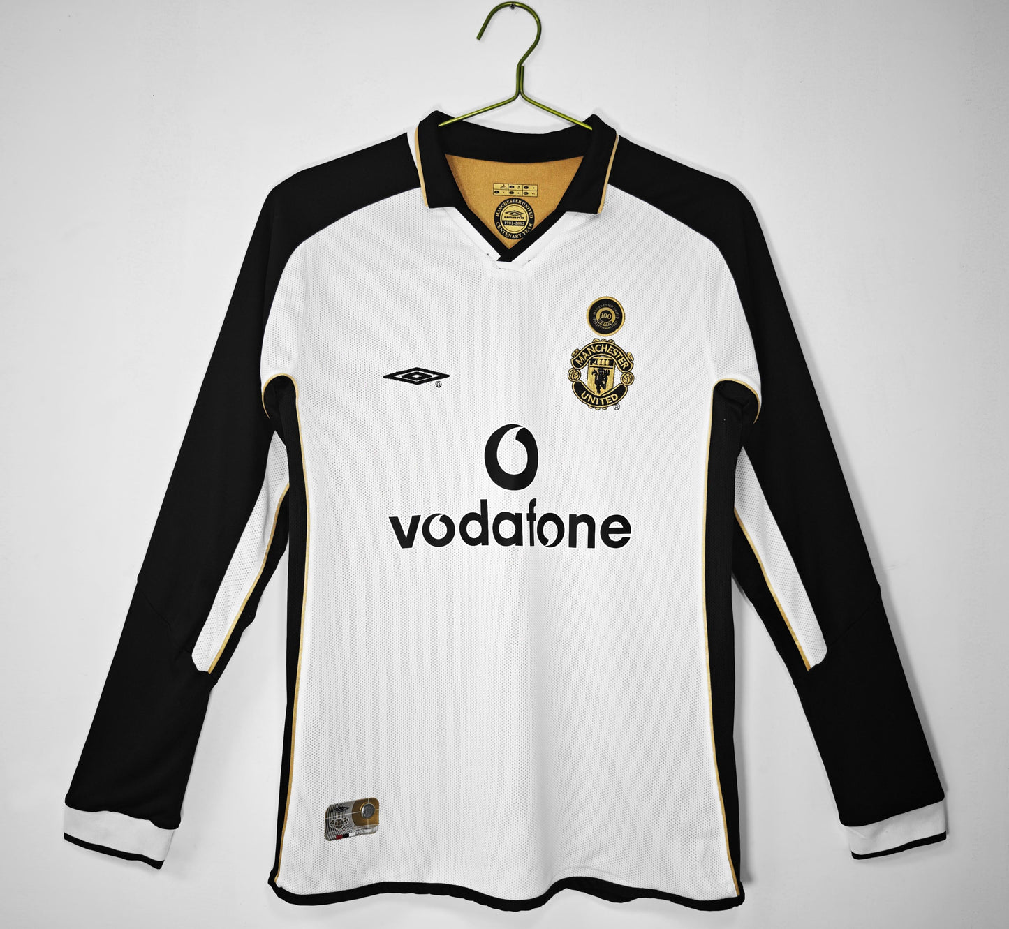 Manchester United 2001-2002 Retro Long Sleeve Third Kit