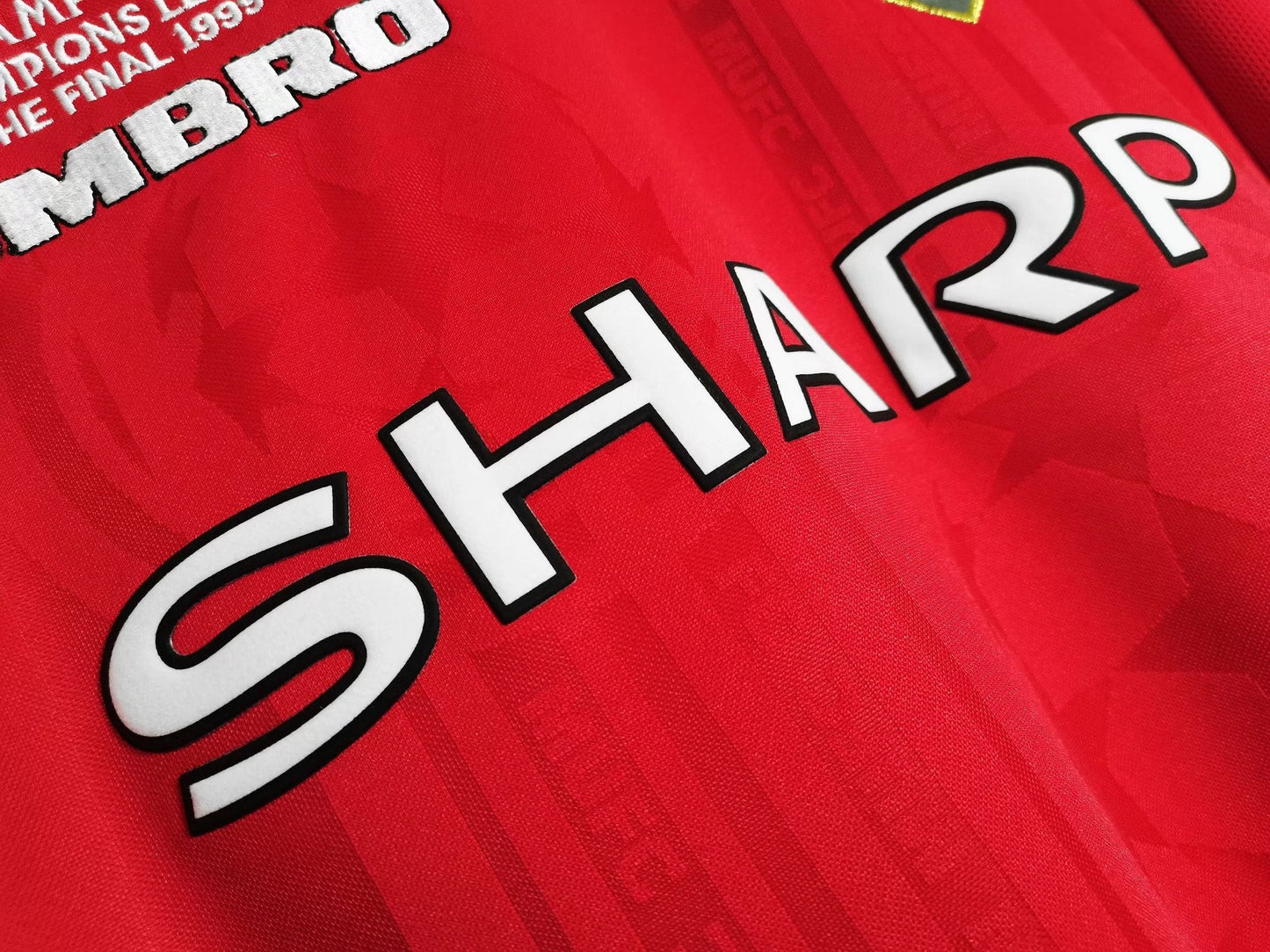Manchester United 1999 Retro Long Sleeve Champions League Kit