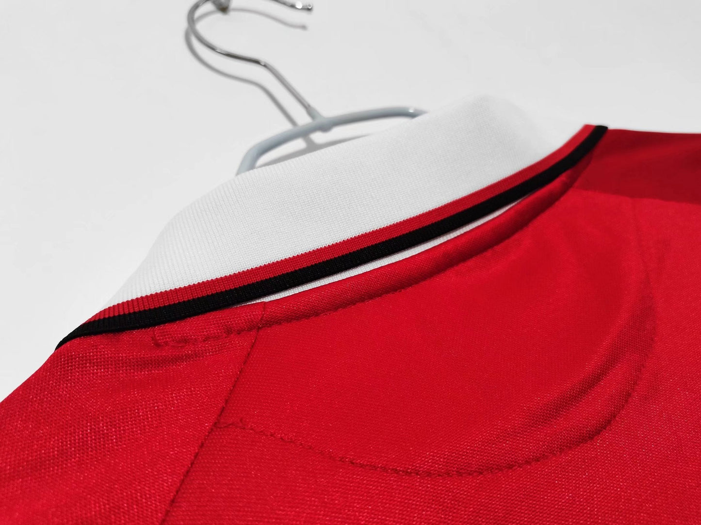 Manchester United 1999 Retro Long Sleeve Champions League Kit