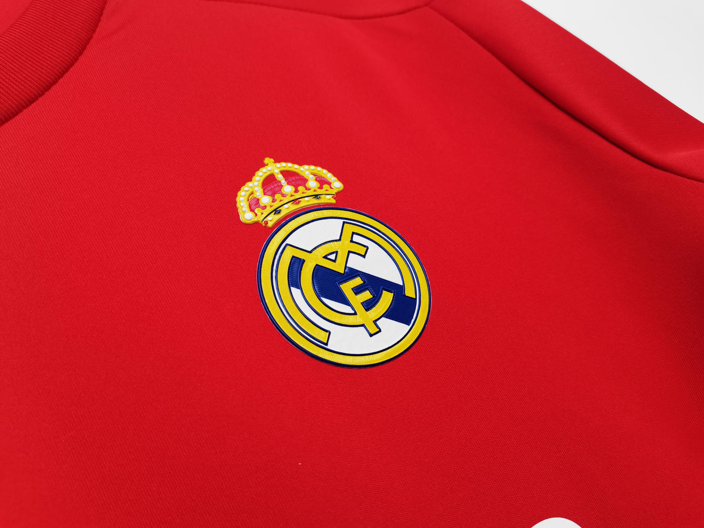 Real Madrid 2011-2012 Retro Long Sleeve Away Kit