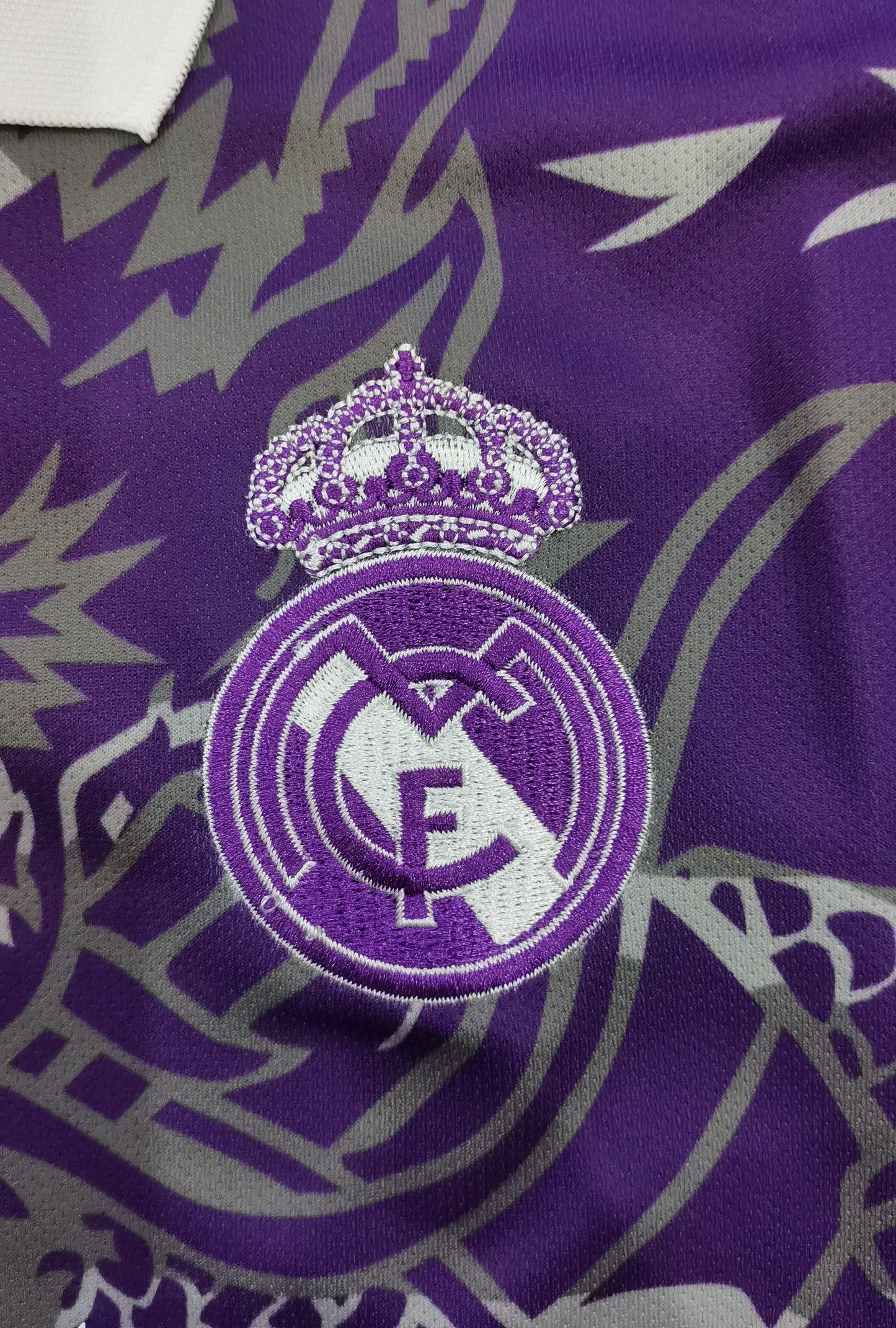 Real Madrid "Dragón Morado" Special Jersey