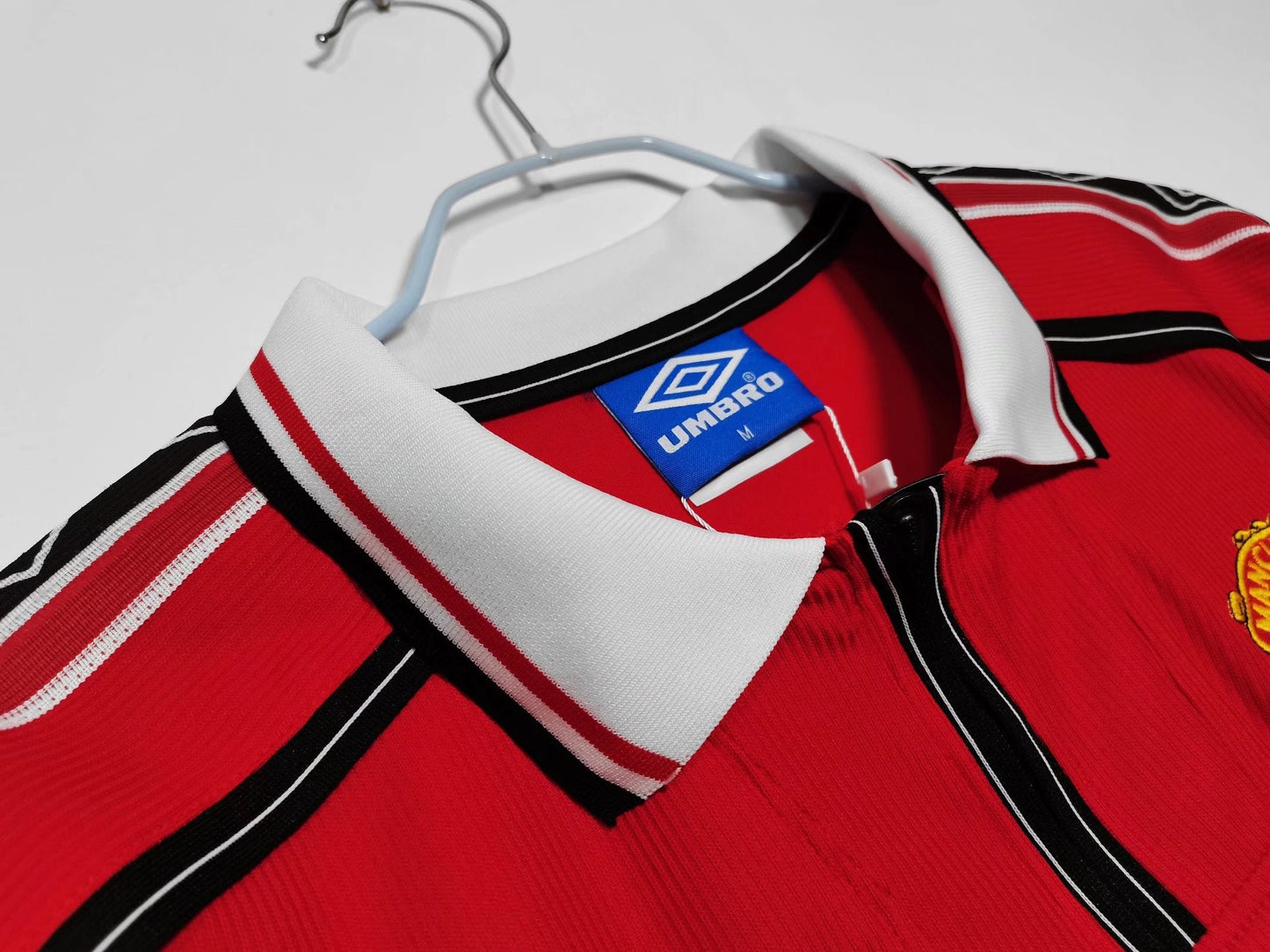 Manchester United 1997–1998 Retro Long Sleeve Home Kit