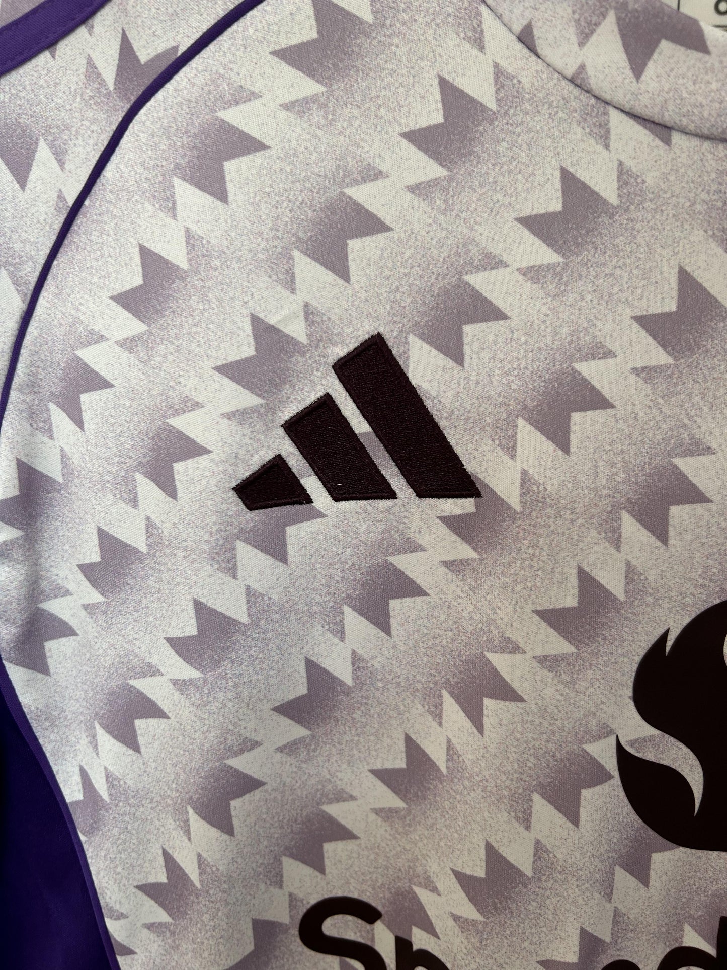 Manchester United "Purple Thunder" Special Jersey