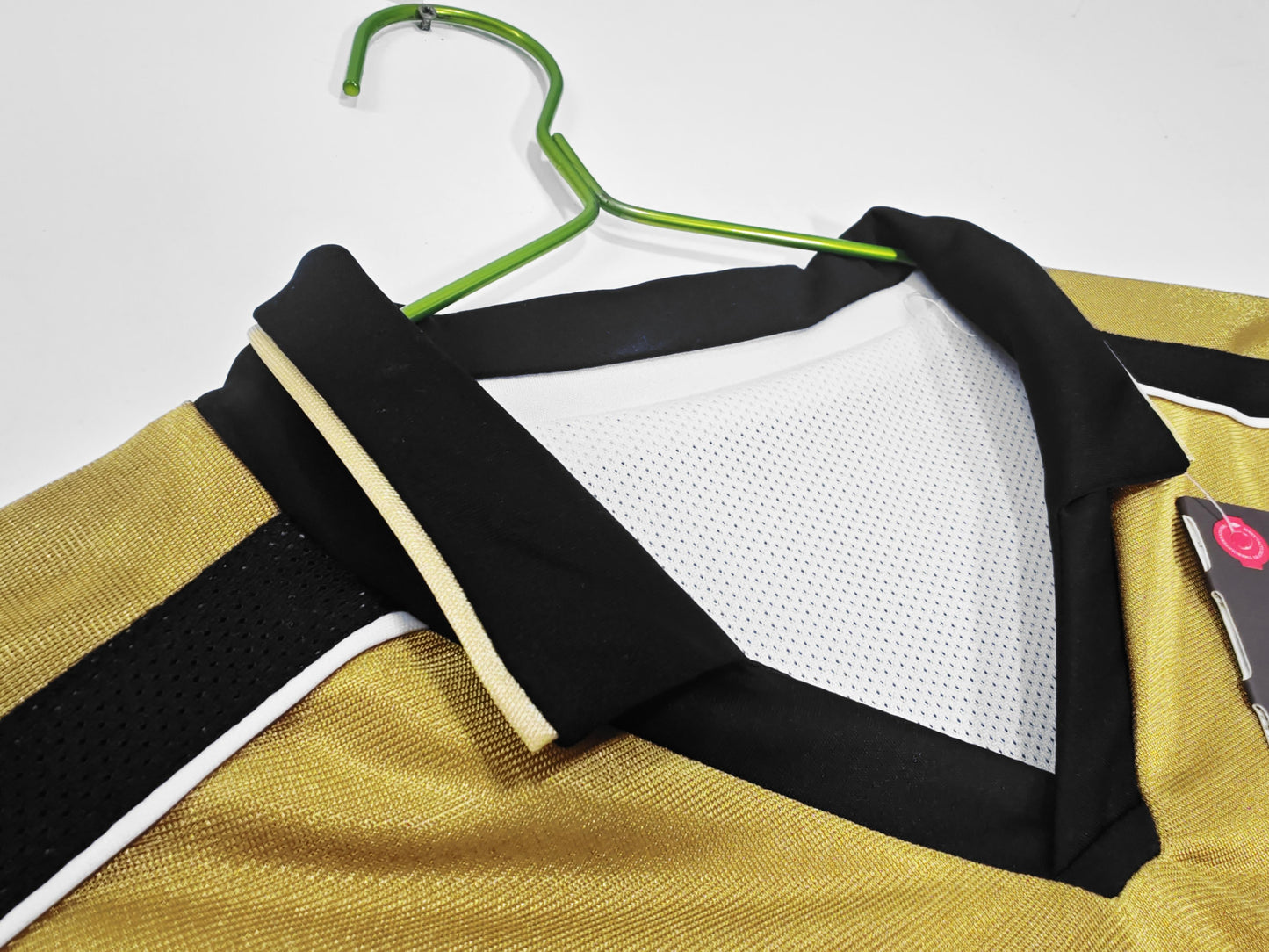 Manchester United 2001-2002 Retro Long Sleeve Goalkeeper Kit