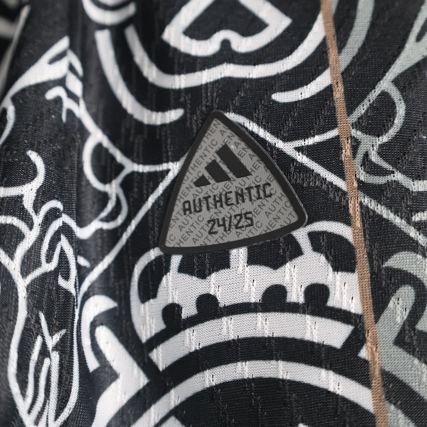 Real Madrid "Royal Majesty" Special Jersey