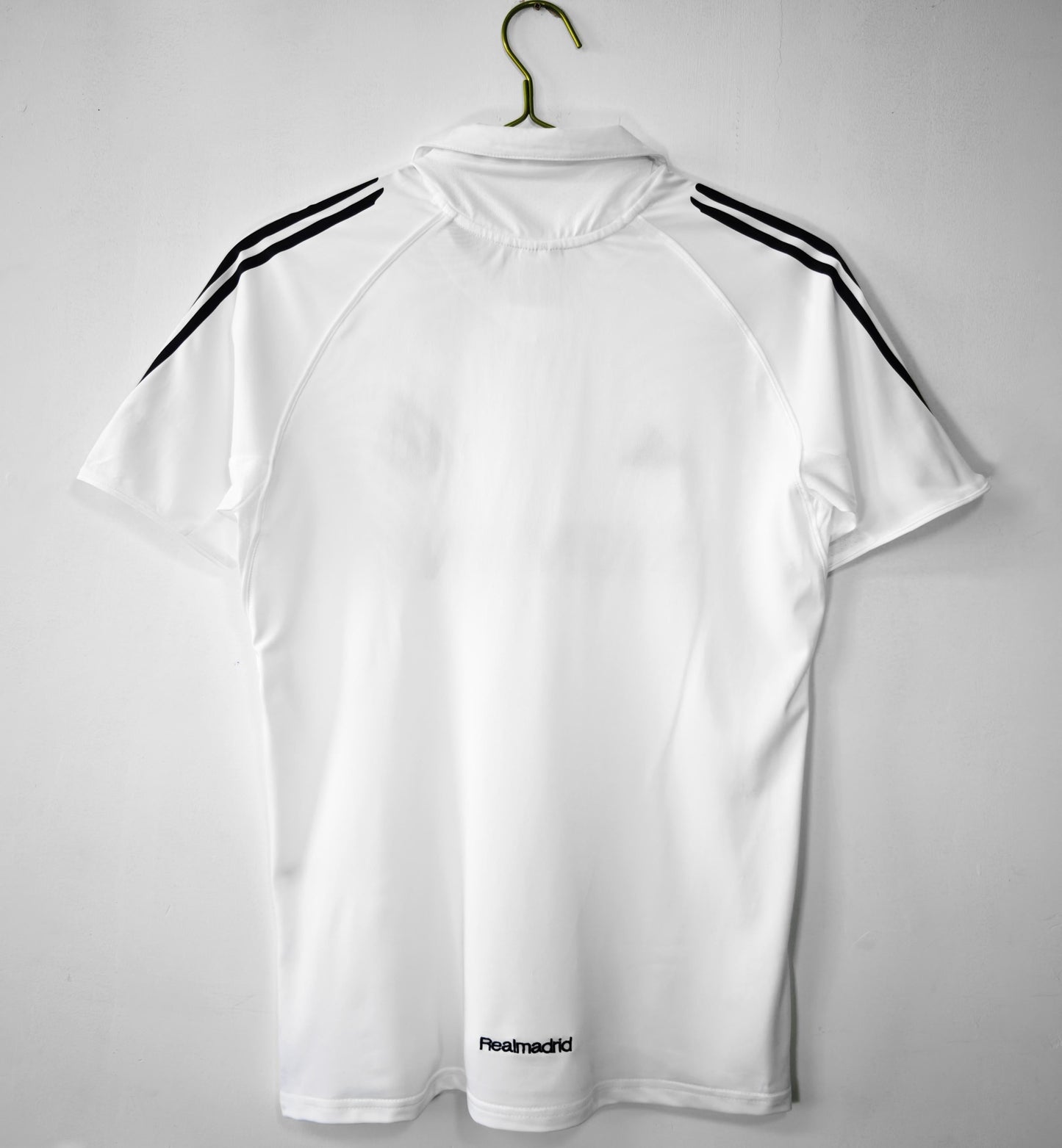 Real Madrid 2005-2006 Home Jersey
