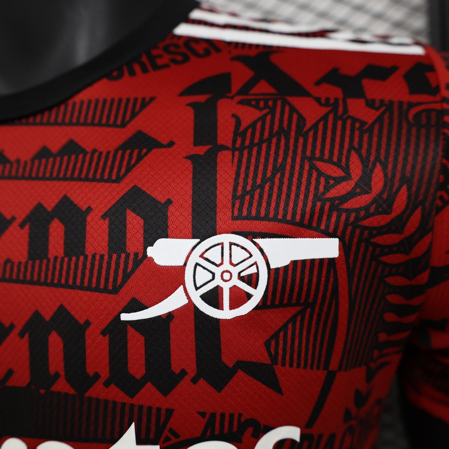 Arsenal "Scarlet Shadow" Special Jersey