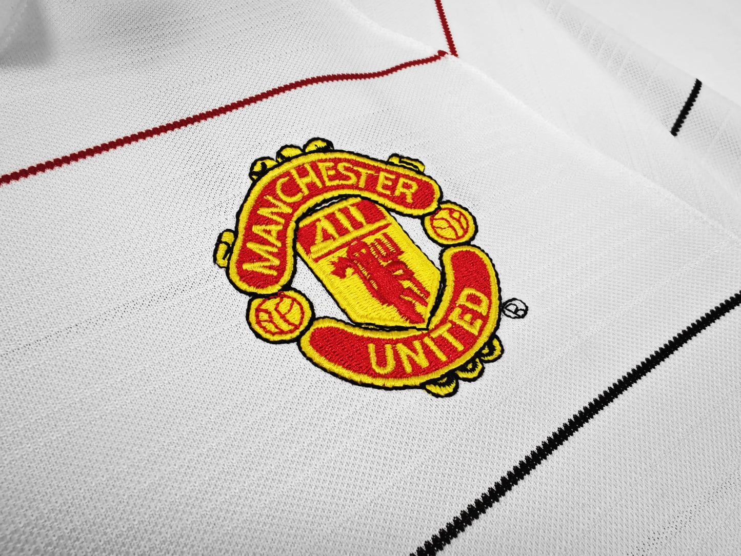 Manchester United 2003-2004 Retro Away Long Sleeve Kit