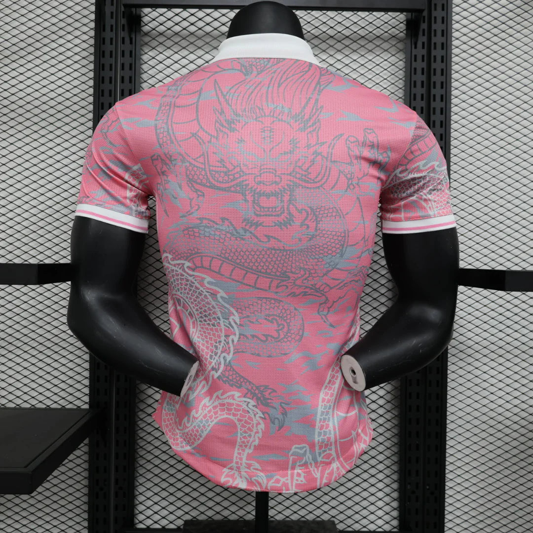 Real Madrid "Dragón Rosa" Special Jersey