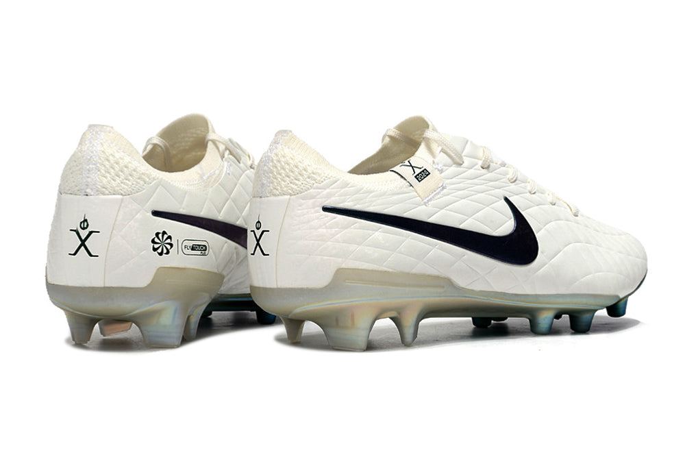 Nike Tiempo Legend | Off White | Forest Green
