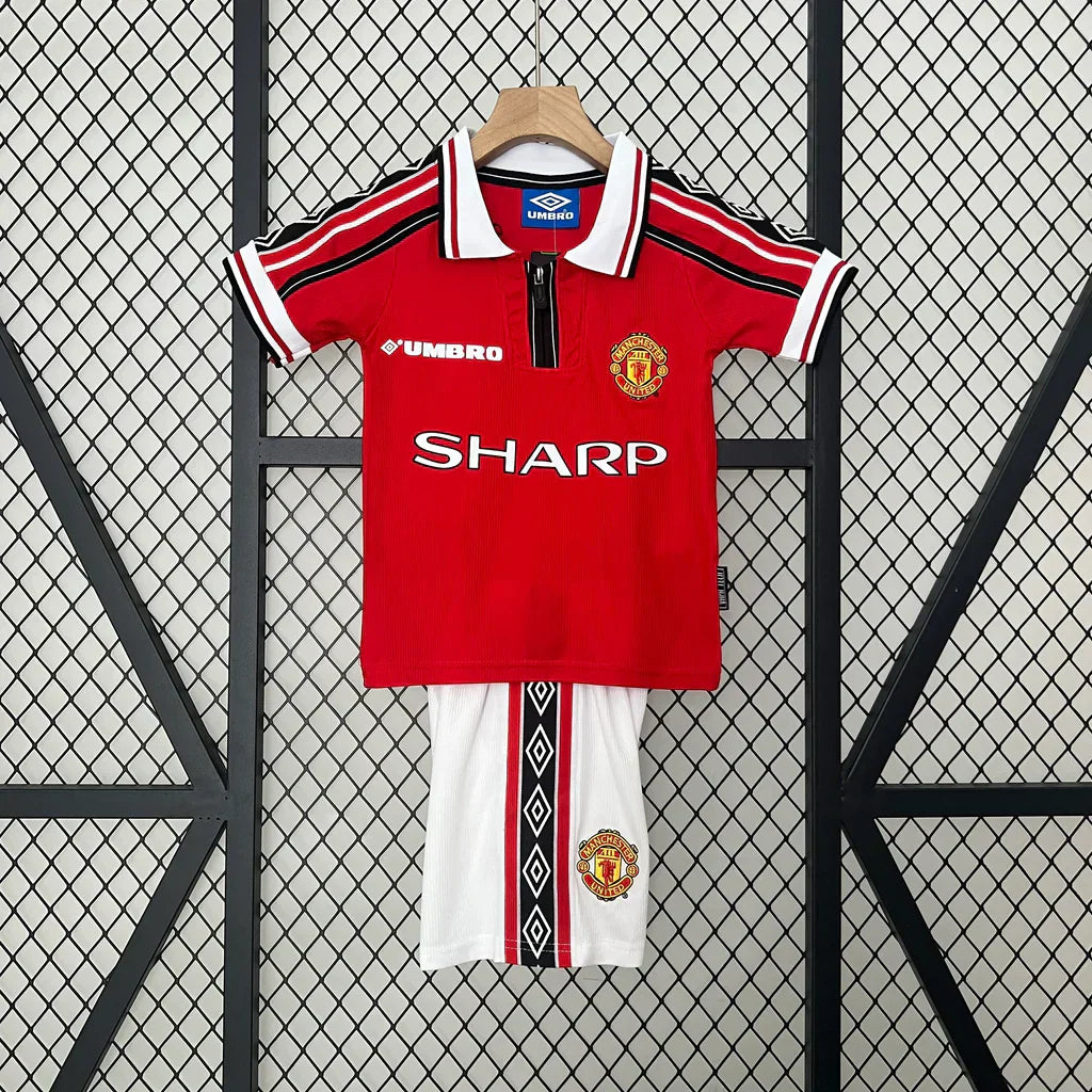 Manchester United 98/99 Home Kids Size