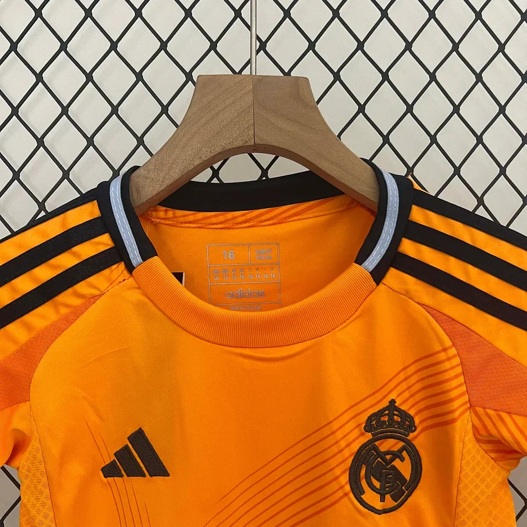 Real Madrid 24/25 Away Kids Size