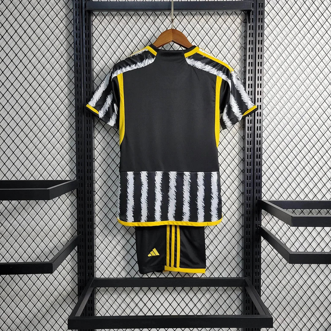 23/24 Juventus Home Kids Size