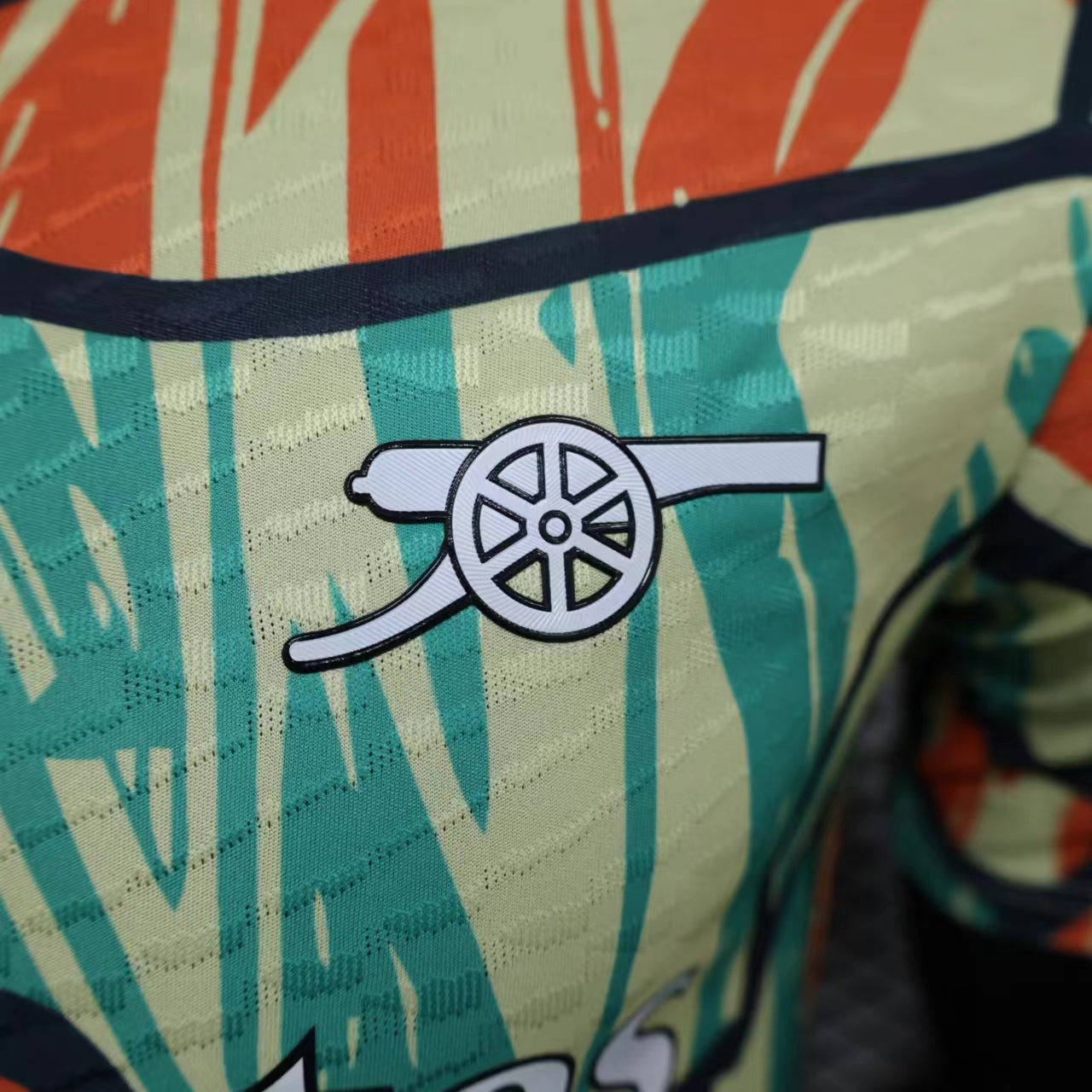 Arsenal "Tropical Vibes" Special Jersey