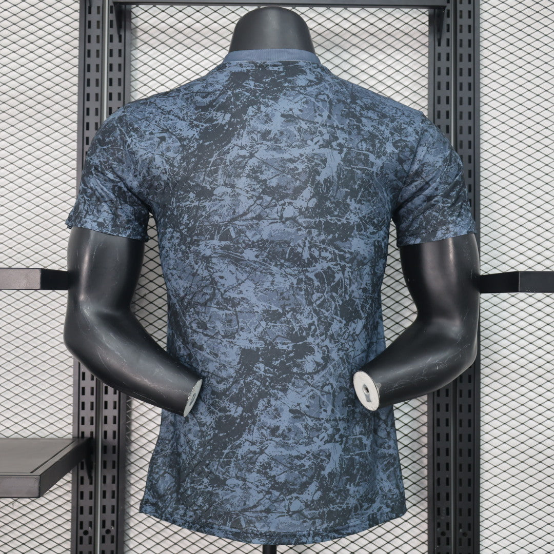 Manchester United "Midnight Thunder" Special Jersey