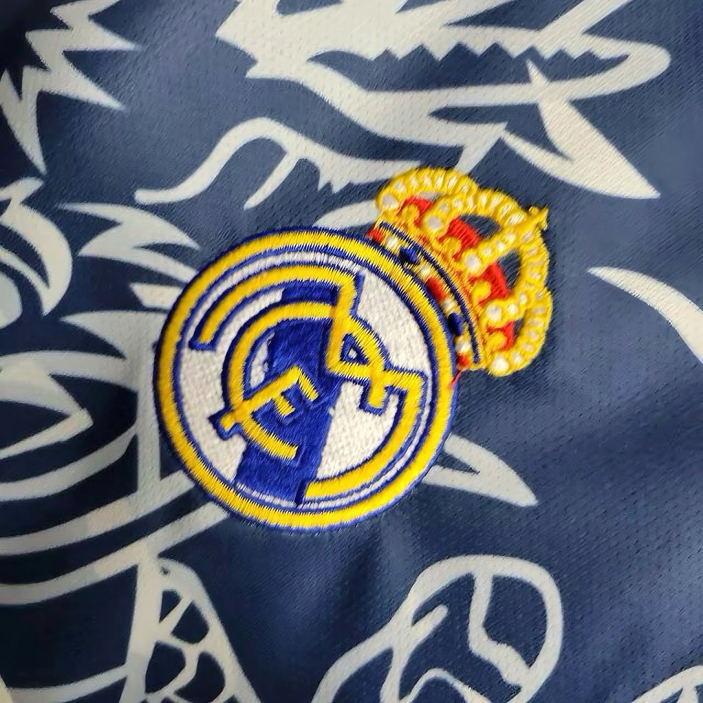 Real Madrid "Dragón Azul" Special Jersey