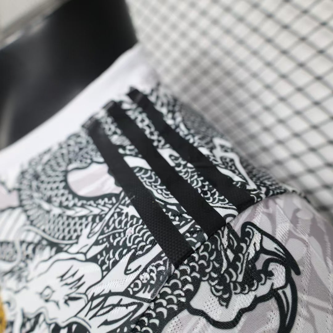 Real Madrid "Golden Serpent" Special Jersey