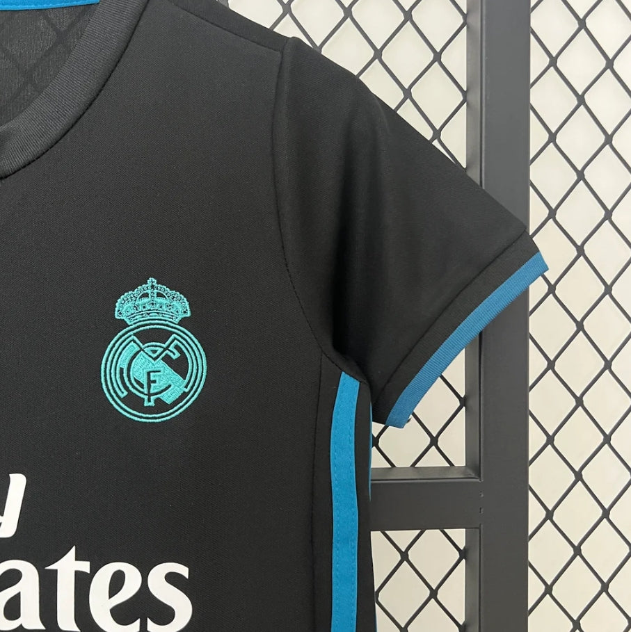 Real Madrid Retro 17/18 Away Kids Size