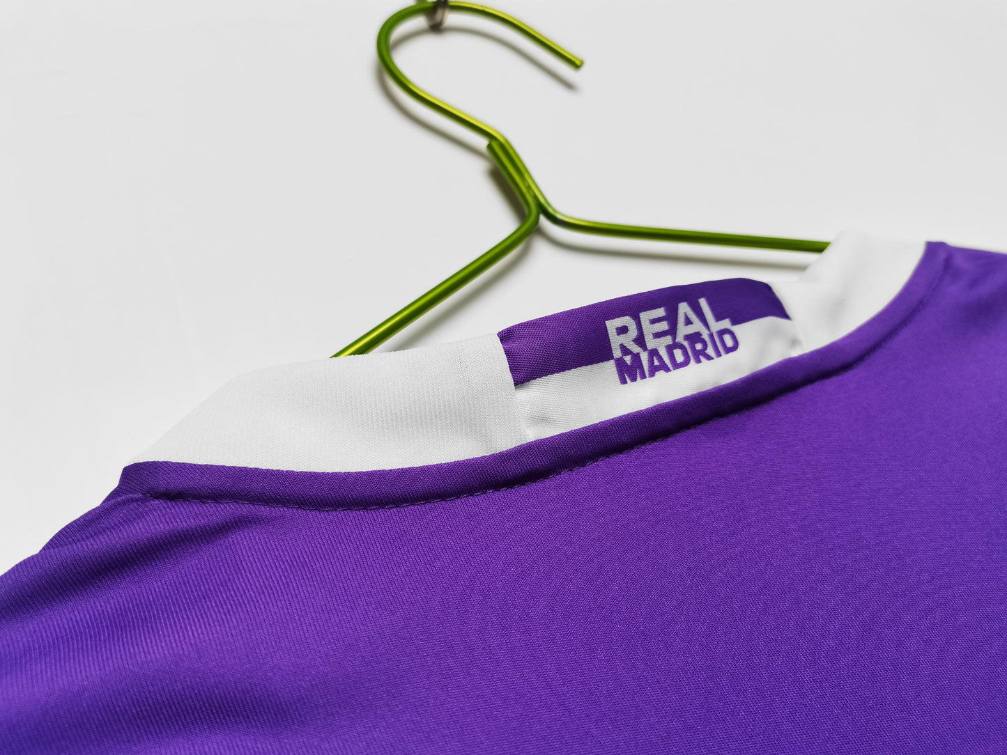 Real Madrid 2016-2017 Retro Long Sleeve Away Kit