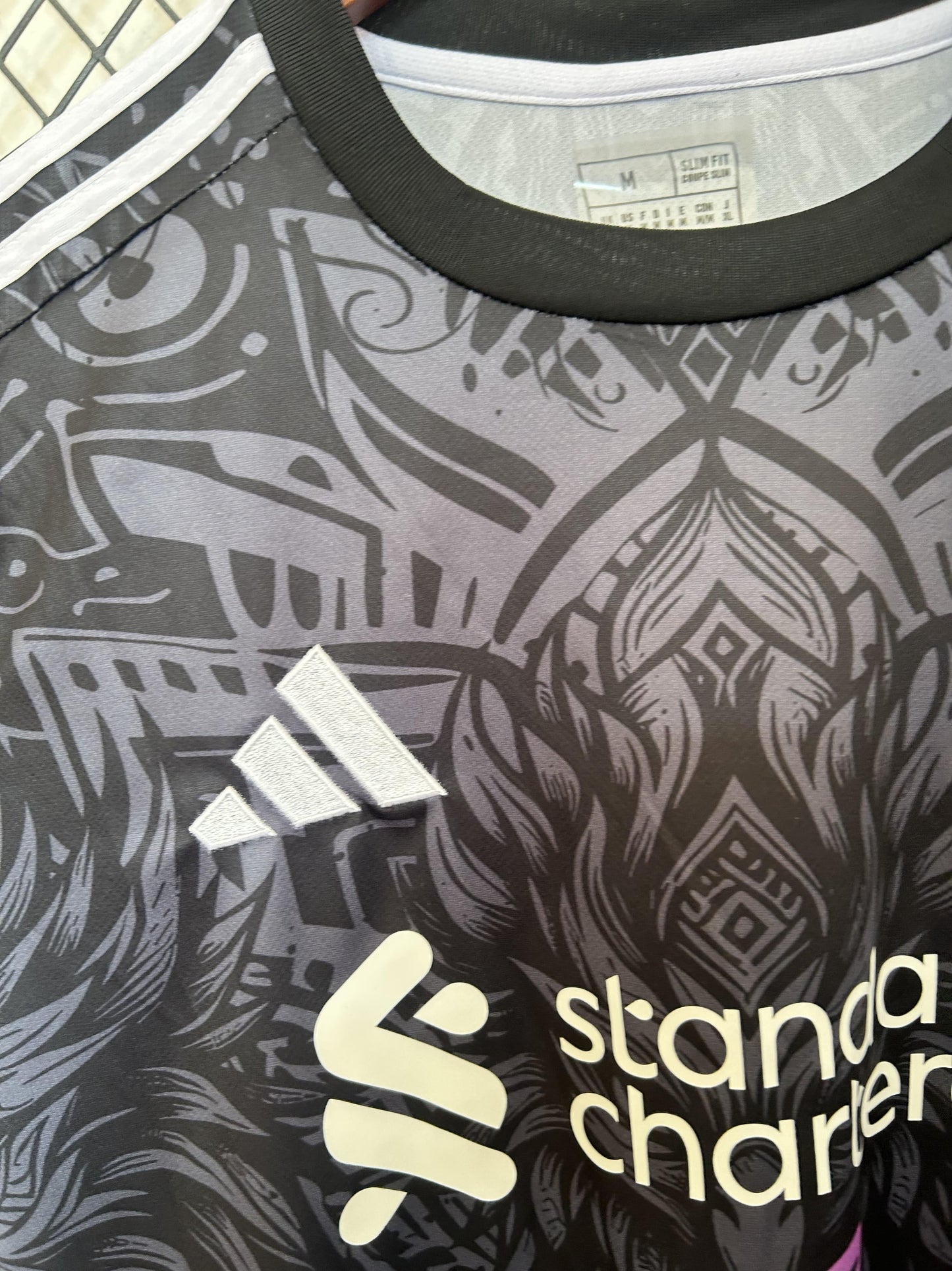 Liverpool "Midnight Soar" Special Jersey