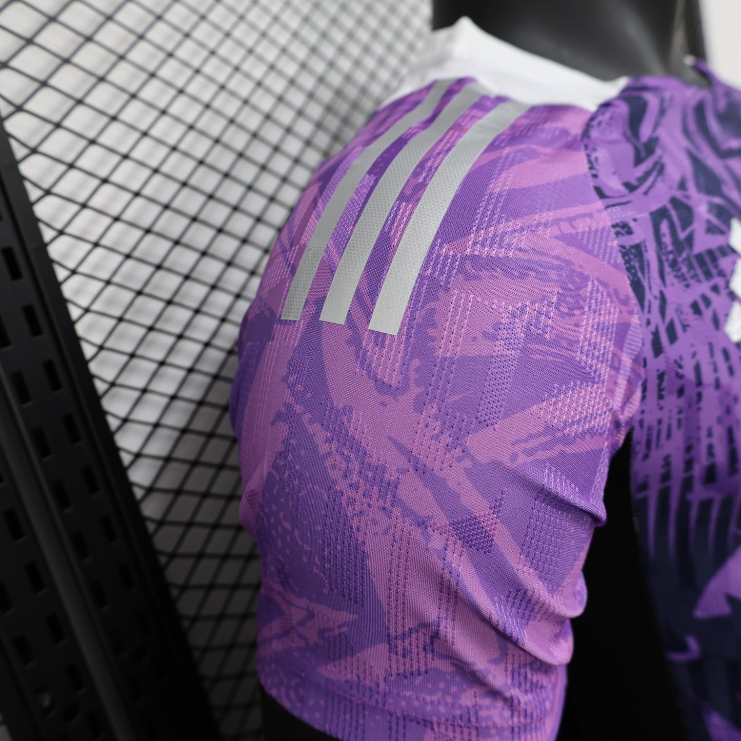 Manchester United "Violet Mirage" Special Jersey