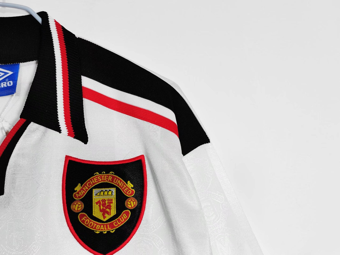 Manchester United 1997–1998 Retro Long Sleeve Away Kit