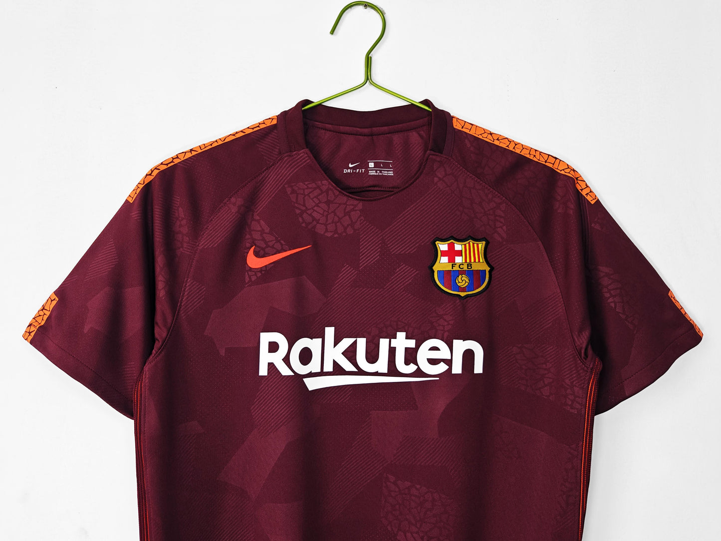 FC Barcelona 2017-2018 Third Jersey
