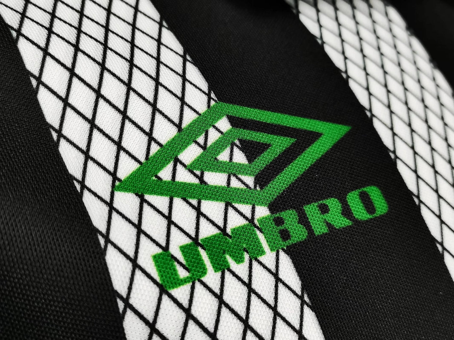 Celtic 1994-1995 Away Jersey