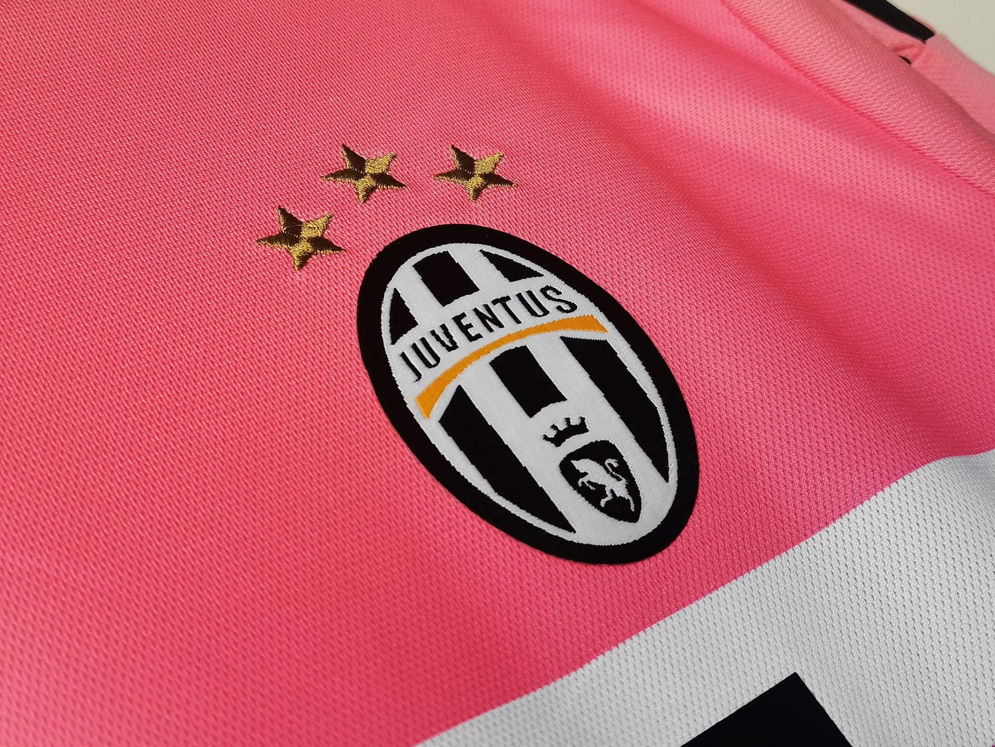 Juventus 2015-2016 Retro Long Sleeve Away Jersey