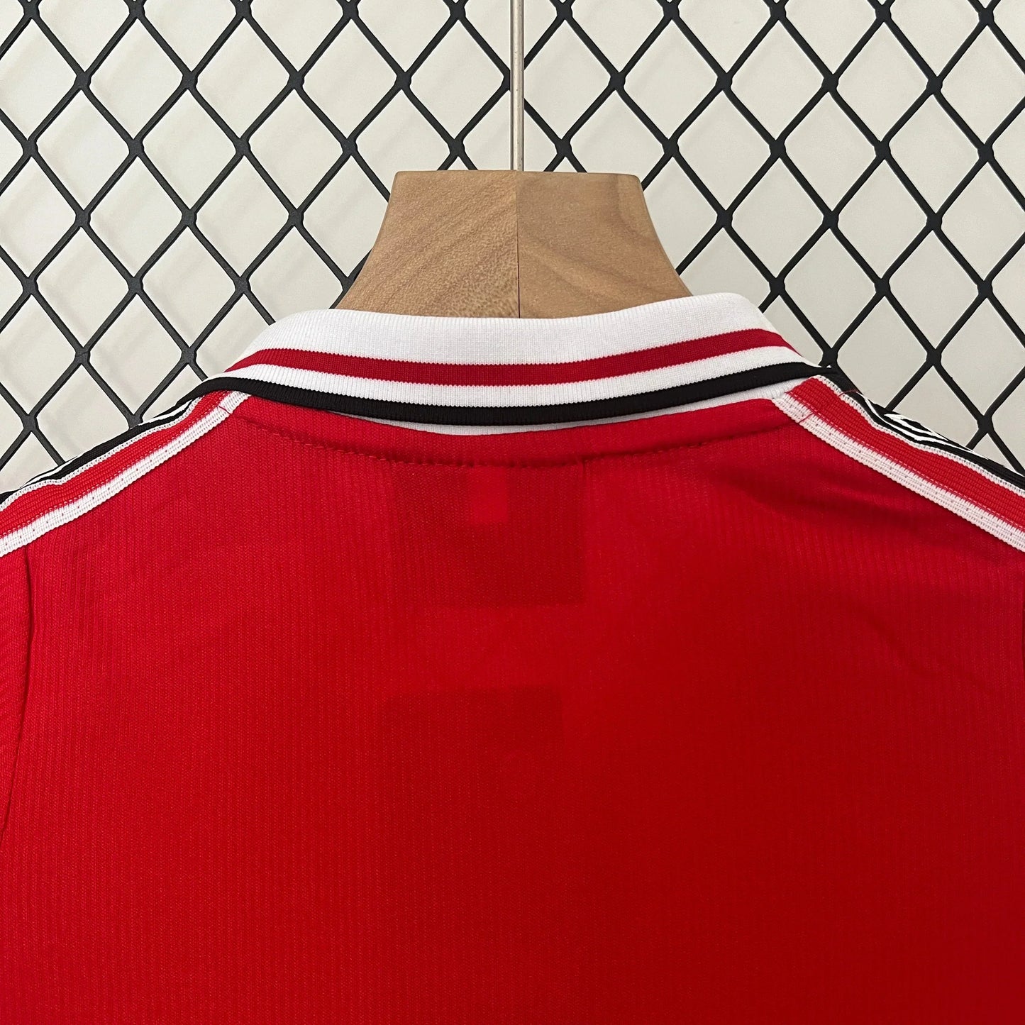 Manchester United 98/99 Home Kids Size