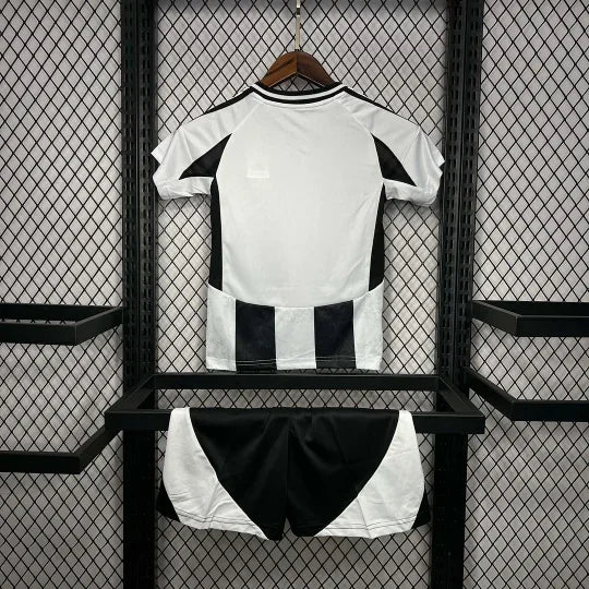 24/25 Juventus Home Kit Kids Size