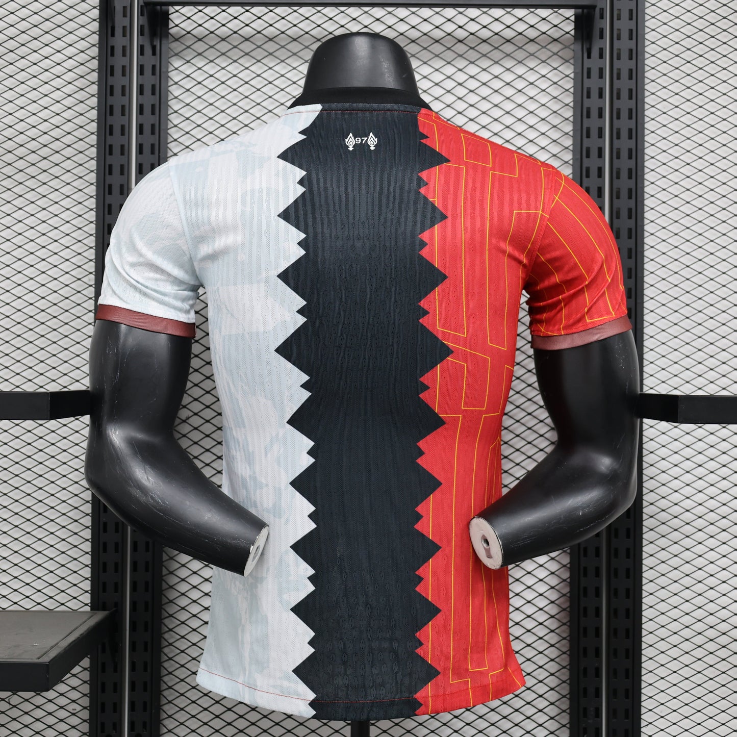 Liverpool "Tri-Color Blitz" Special Jersey