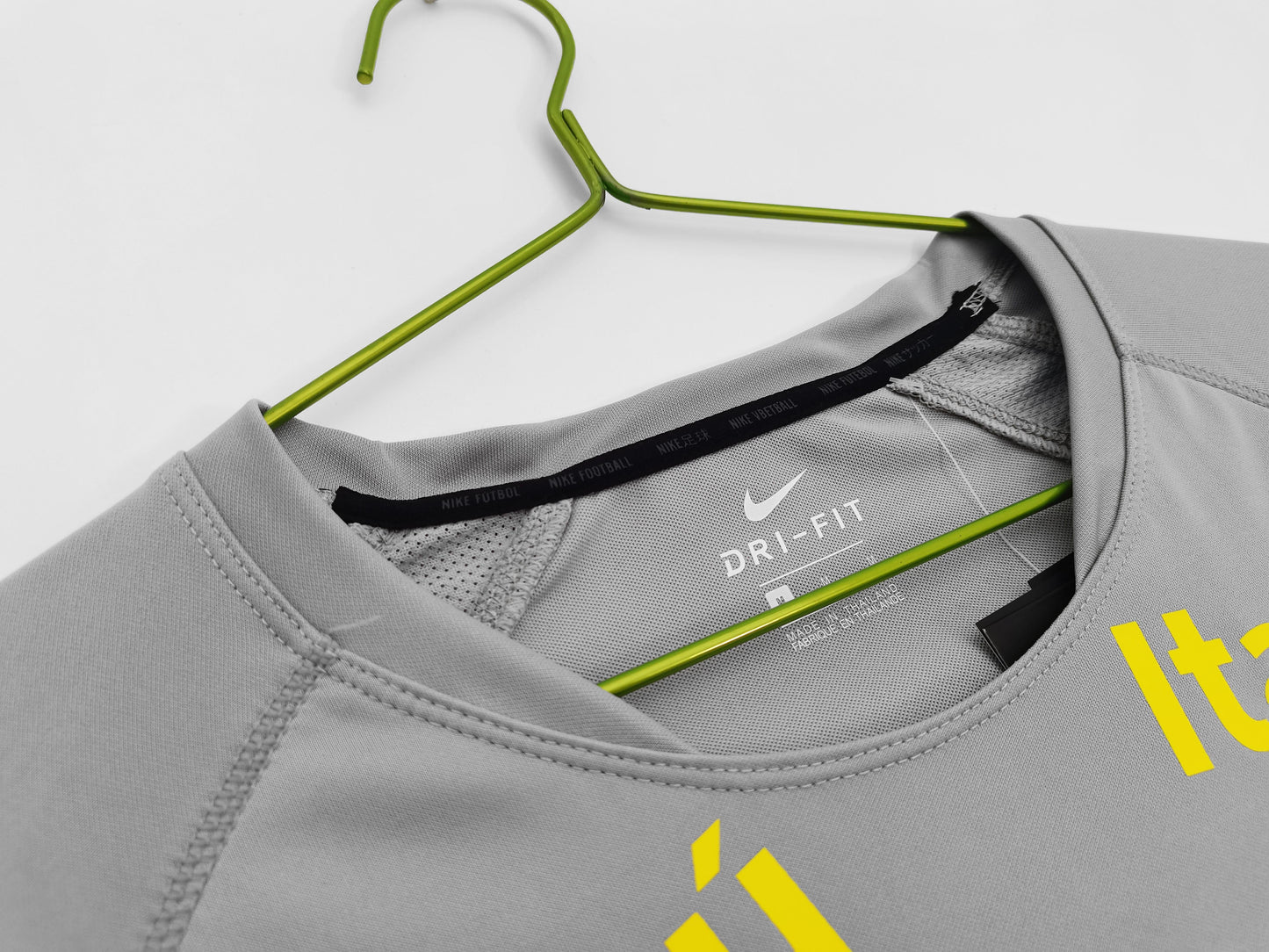 Brazil 2014-2015 Training Jersey